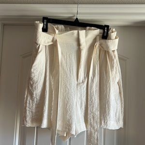 New, never worn, cream paper bag shorts with tie